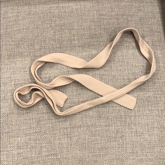 Women’s Sweater - Picture 5 of 5